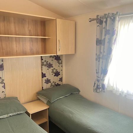 3 Bedroom Self-Catering Holiday Home Stepps ภายนอก รูปภาพ