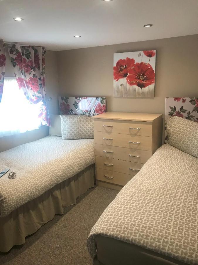 3 Bedroom Self-Catering Holiday Home Stepps ภายนอก รูปภาพ