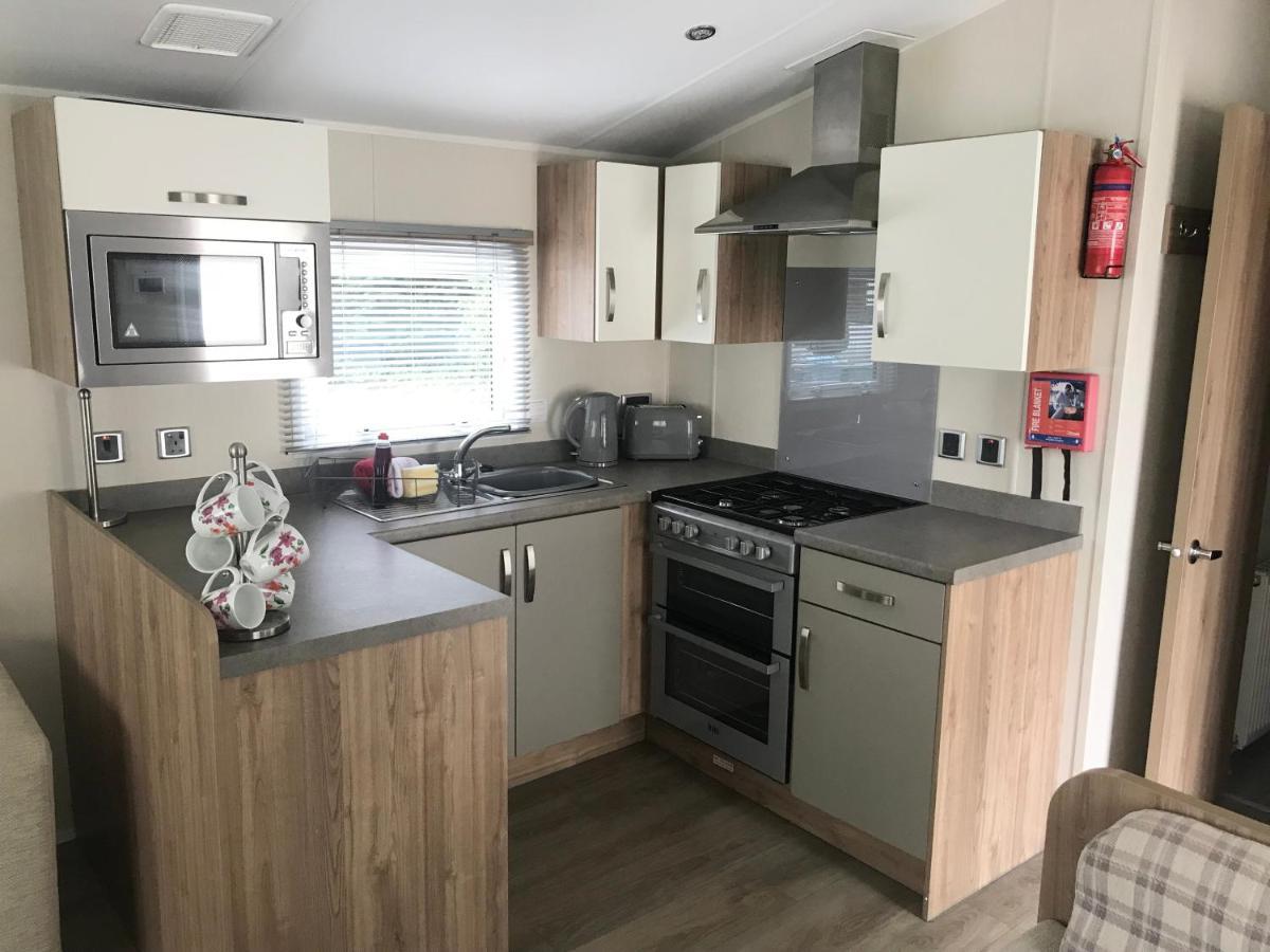 3 Bedroom Self-Catering Holiday Home Stepps ภายนอก รูปภาพ