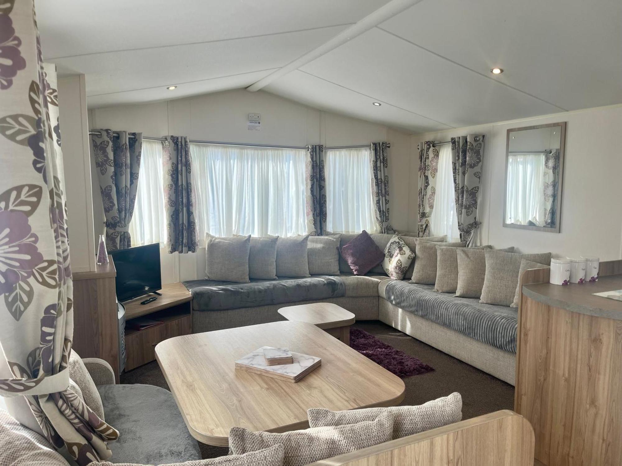 3 Bedroom Self-Catering Holiday Home Stepps ภายนอก รูปภาพ